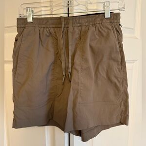 lululemon athletica Men's Brown Athletic Drawstring Shorts